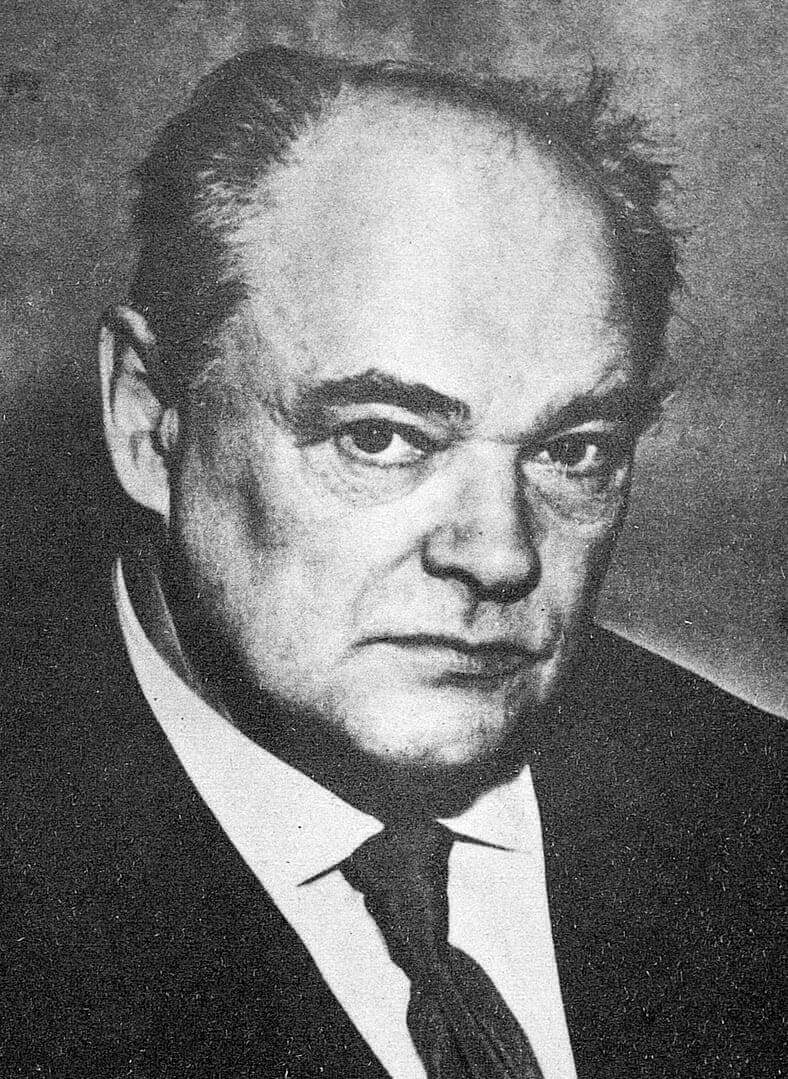 Чарушин Евгений Иванович Чарушин Евгений Иванович