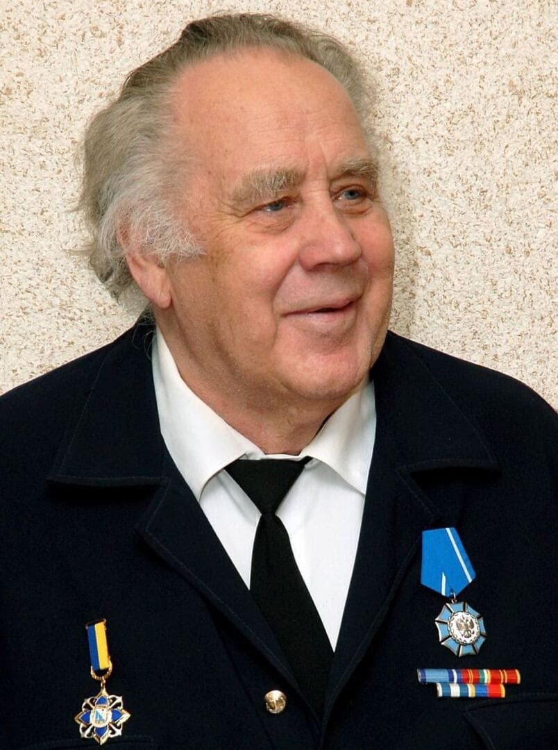 Крапивин Владислав Петрович